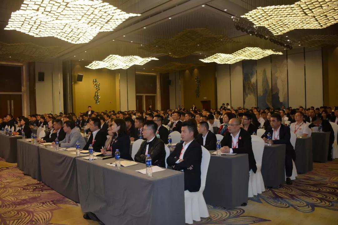 萬(wàn)順叫車(chē)|司機(jī)合伙人|網(wǎng)約車(chē)|打車(chē)軟件